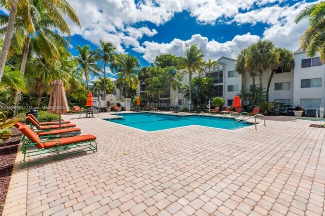 Building Photo - 5780 Rock Island Rd