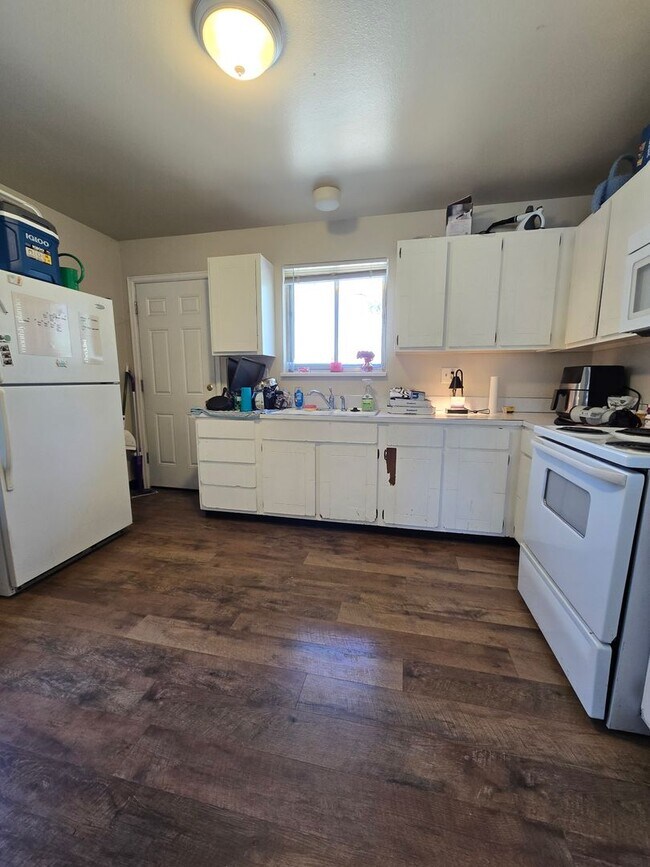 Building Photo - Great Home in Greeley