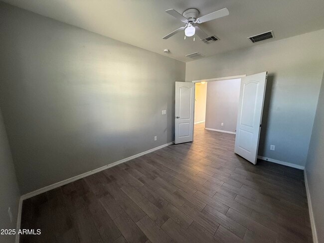 Building Photo - 4179 E Pony Ln