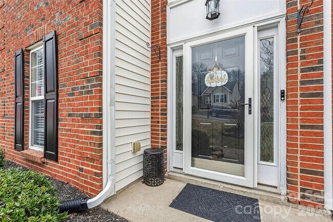 Building Photo - Earn Wealth While Leasing - Like a Homeowner - Lease to Own