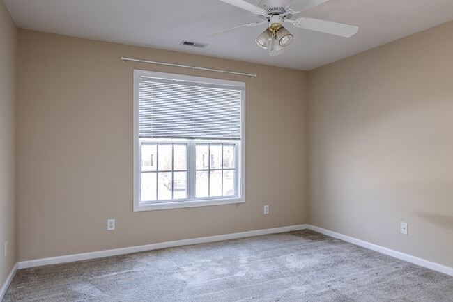 Building Photo - 1801 Trailwood Heights Ln