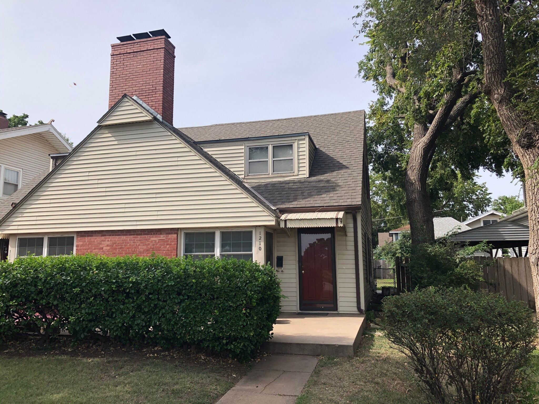 Building Photo - 1210 W Murdock St