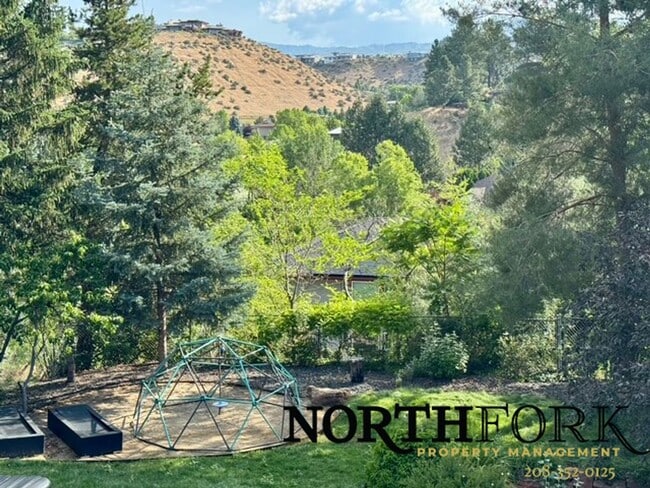 Building Photo - Beautiful Boise Heights Home!