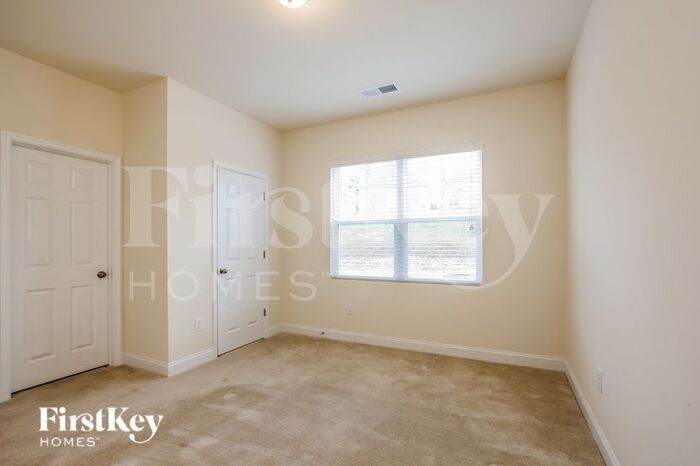 Building Photo - 9842 Maywine Cir