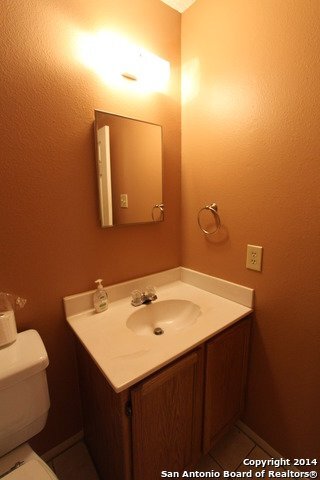 Building Photo - 904 Abercorn
