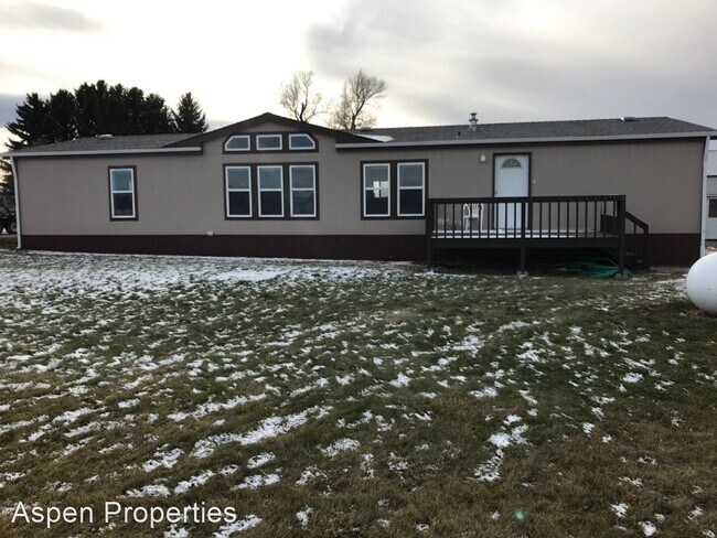 Building Photo - 3 br, 2 bath House - 7052 Highline Rd