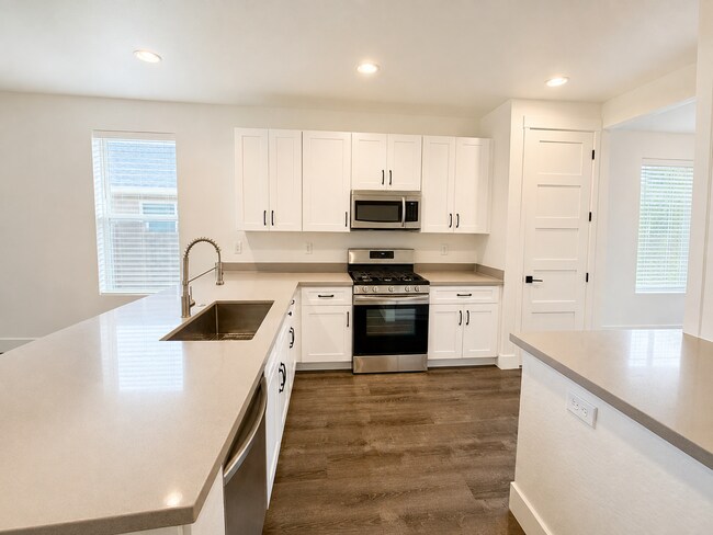 Building Photo - 1744 Allerton Way