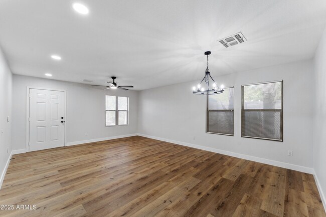 Building Photo - 8463 E Natal Cir