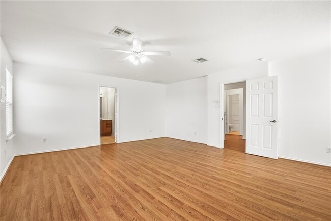 Building Photo - 2010 Ashberry Trail