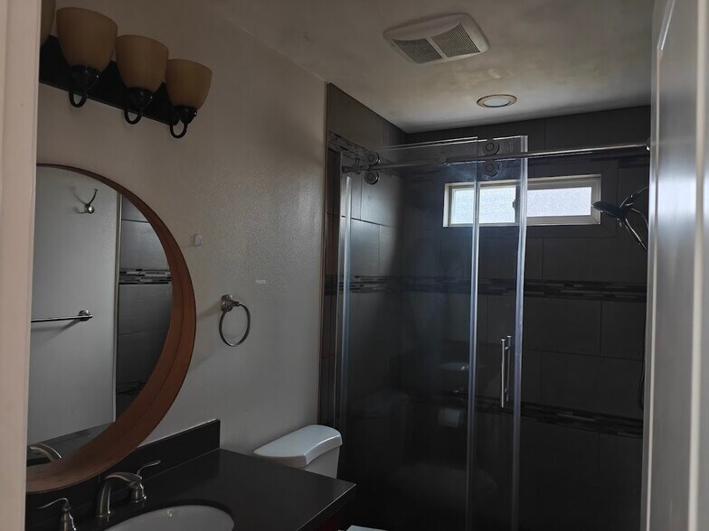 Building Photo - 3017 W Government Way