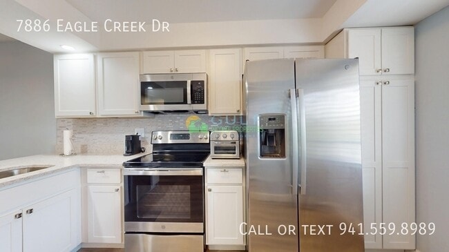 Building Photo - 7886 Eagle Creek Dr