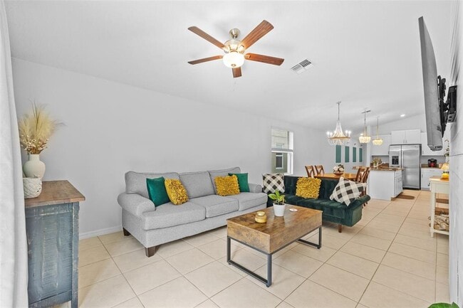 Building Photo - 5554 Blue Azure Dr