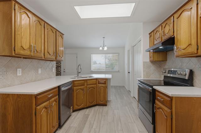 Building Photo - 1830 Tiburon Bend