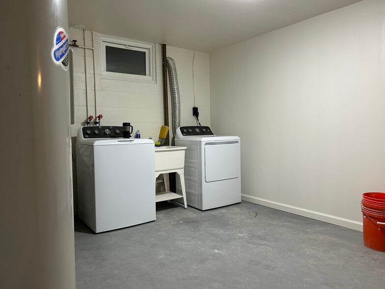 Building Photo - 708 Flintlock Dr