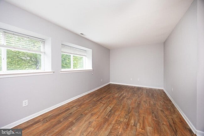 Building Photo - 2717 Fynamore Ln