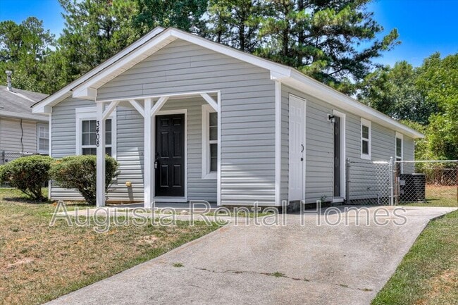 Building Photo - 3408 Princess Ct