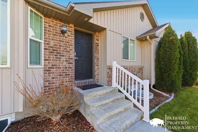 Building Photo - Charming 4-Bedroom Home for Rent in Ammon, ID!