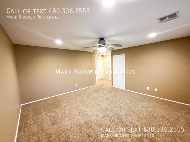 Building Photo - 1648 E Canyon Way