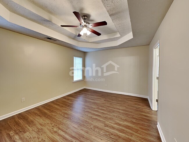 Building Photo - 201 Toulouse St