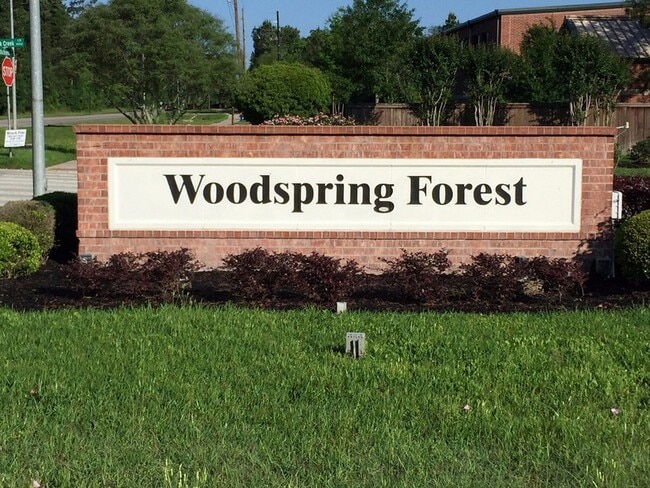 Building Photo - 4518 Clemwood Ln