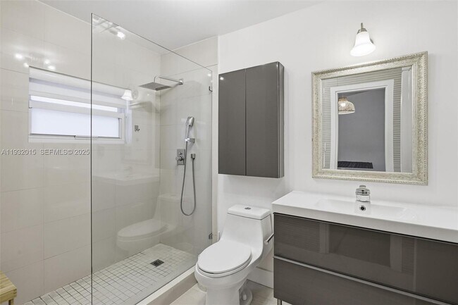 Building Photo - 10246 NW 57th Terrace