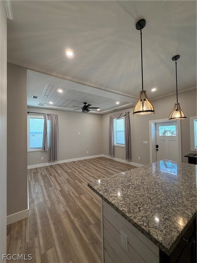 Building Photo - 11595 Tomato Rd