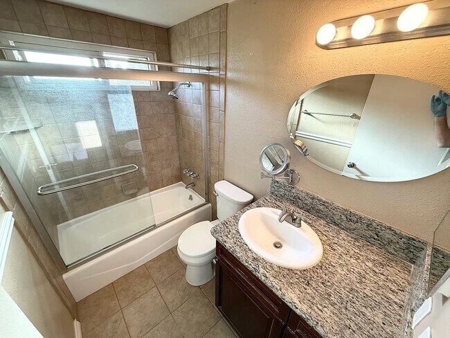 Building Photo - 22316 Barbacoa Dr