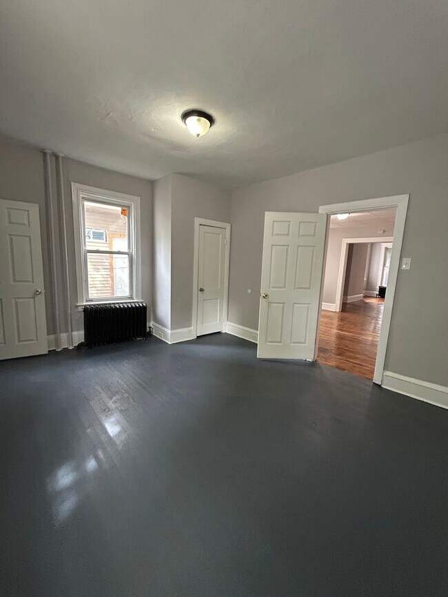 Building Photo - 659 Stuyvesant Ave