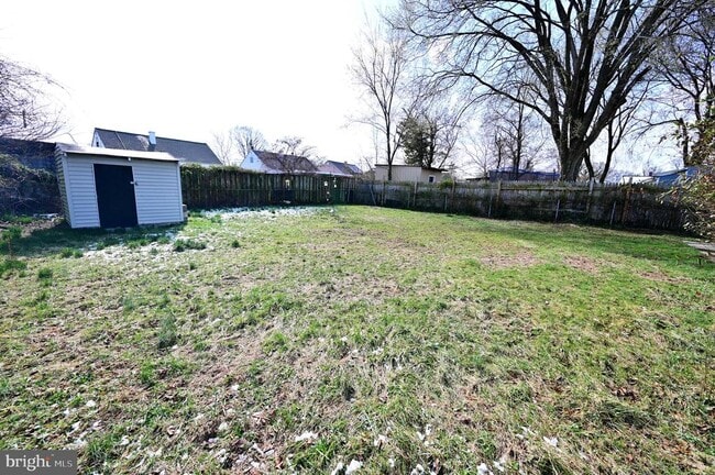 Building Photo - 2610 Lakehurst Ave