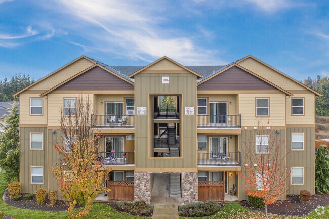 Entrance - Aspen Grove Apartments