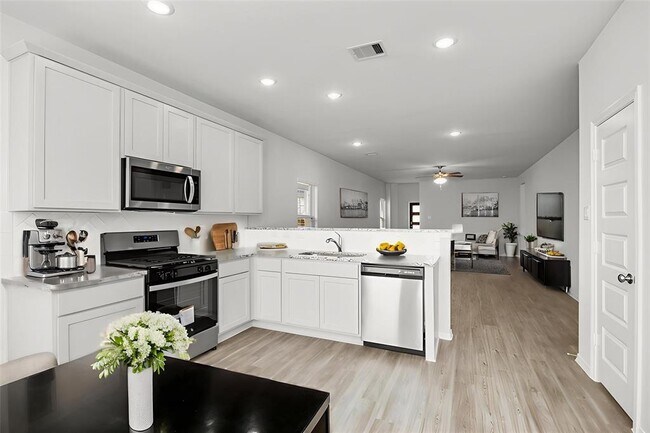 Building Photo - 23327 Wise Walk Dr