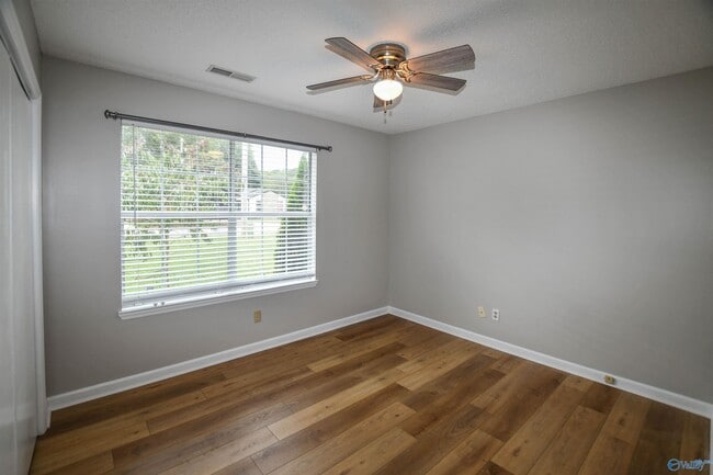 Building Photo - 108 Portal Ln