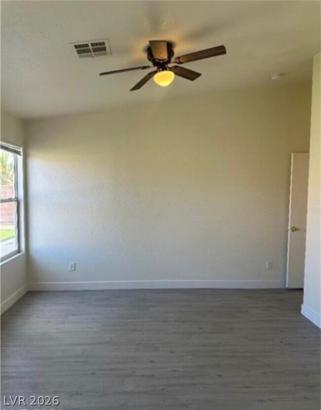 Building Photo - 3130 Flower Garden Ct