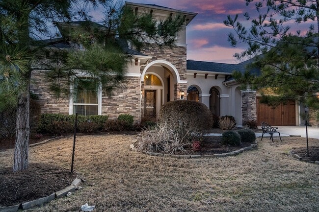 Building Photo - 10410 Southern Hawker