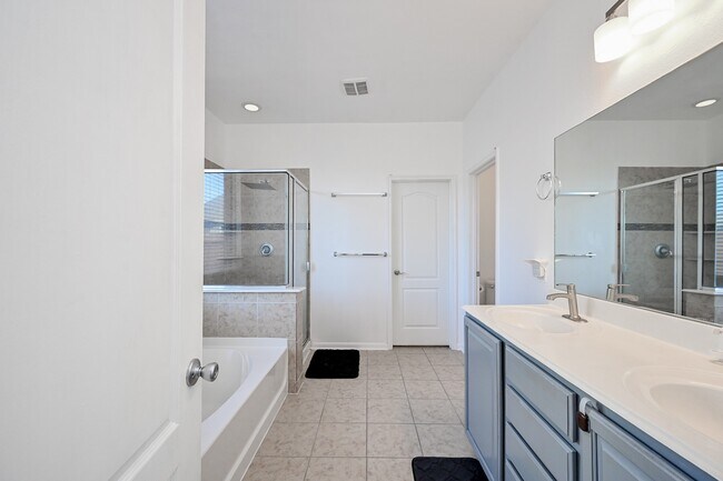 Building Photo - 28610 Cranford Sage Ln