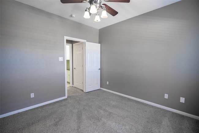 Building Photo - 13165 Snow Ln