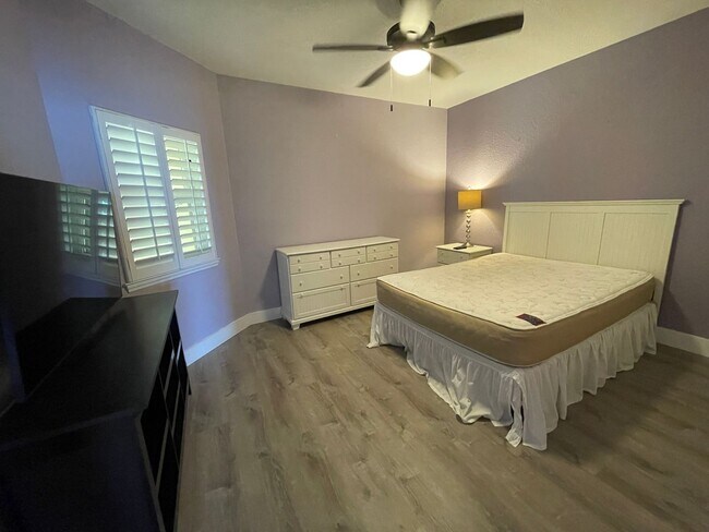 Building Photo - 6504 Bridge Water Way