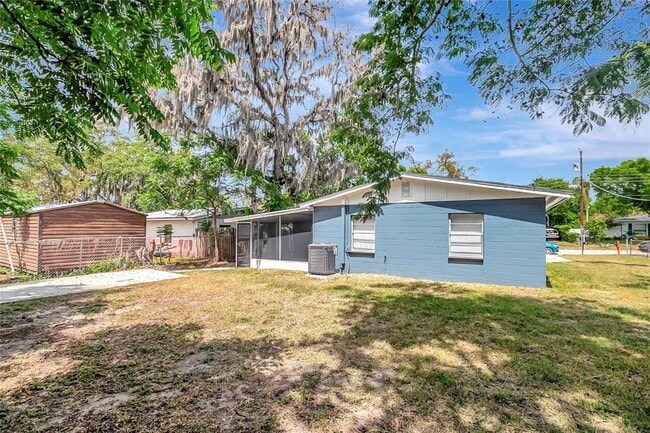Building Photo - 7015 Filbert Ln