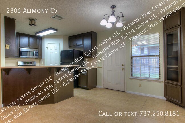 Building Photo - 2306 Alimony Cove