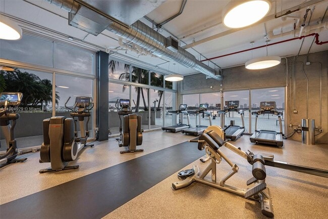 Building Photo - 1200 West Ave