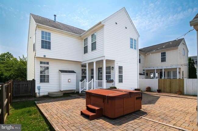 Building Photo - 2548 Port Potomac Ave
