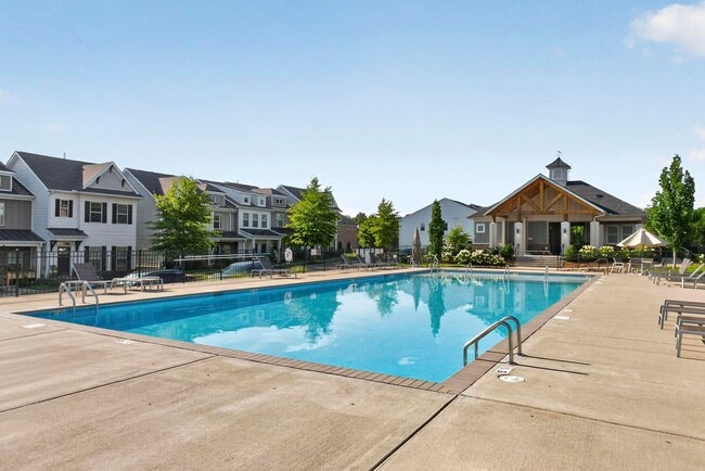 Building Photo - 1525 White Tip Ln