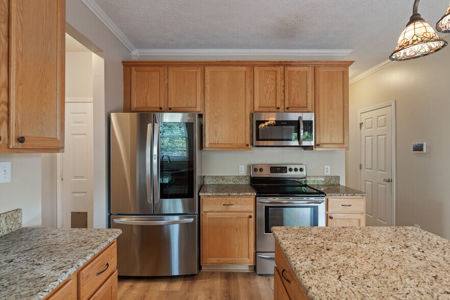 Building Photo - 5806 Corralberry Ct
