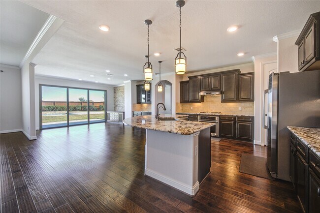 Building Photo - 6611 Hollow Bay Ct