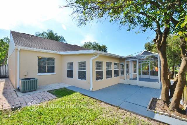 Building Photo - 10929 Brightside Dr