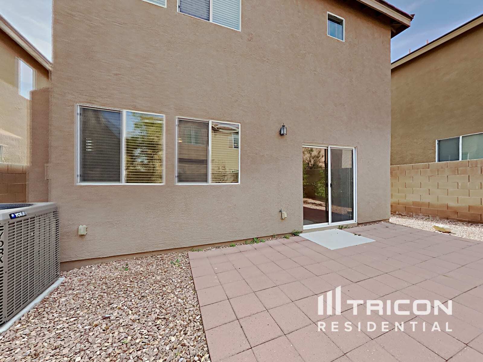 Building Photo - 9256 W Sunny Oven Ct