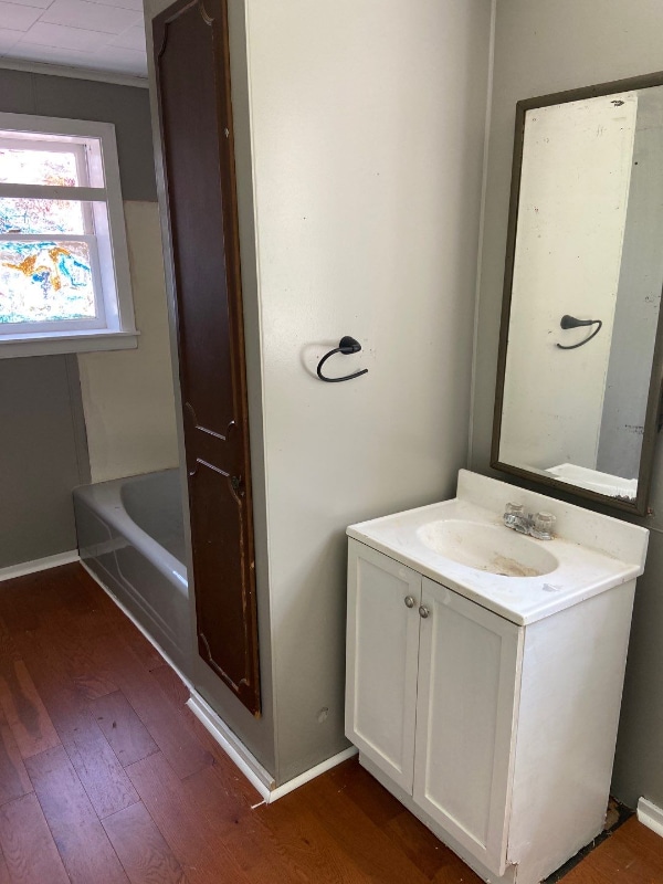 Building Photo - 101 N George St