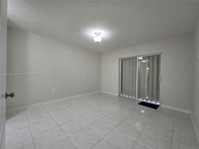 Building Photo - 14659 SW 126th Pl