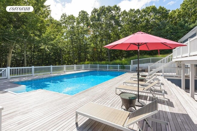 Building Photo - 2 Mountain Laurel Ln