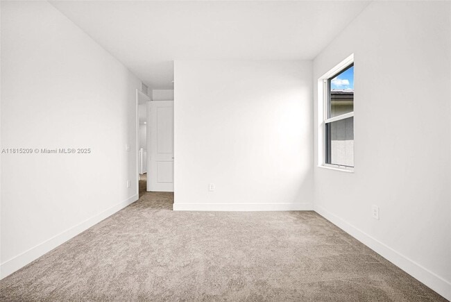 Building Photo - 12228 SW 43rd St